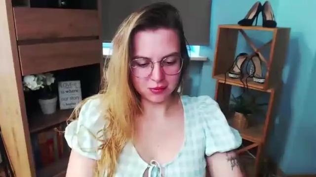 Image 12 of blackrosezoey Stream on Chaturbate on 13 months ago