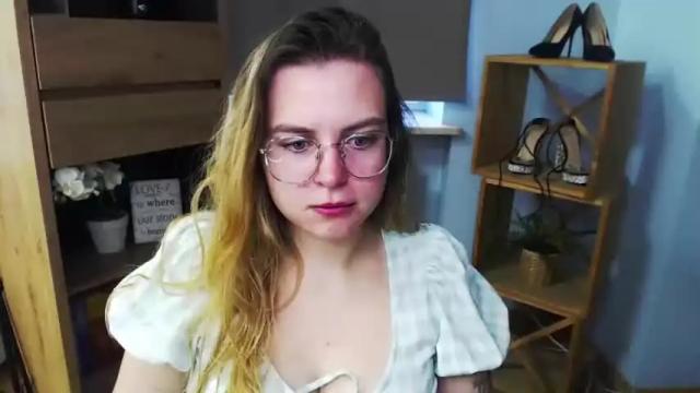 Image 7 of blackrosezoey Stream on Chaturbate on 13 months ago