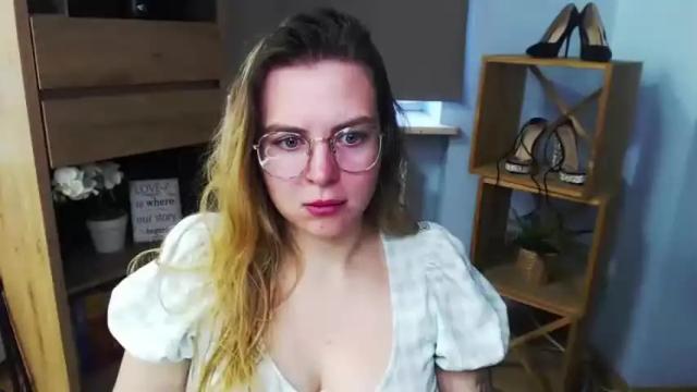 Image 8 of blackrosezoey Stream on Chaturbate on 13 months ago