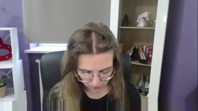 Image 7 of blackrosezoey Stream on Chaturbate on 2 months ago