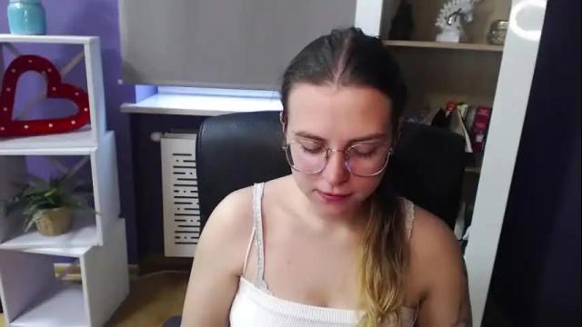 Image 3 of blackrosezoey Stream on Chaturbate on 1 month ago