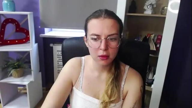 Image 7 of blackrosezoey Stream on Chaturbate on 1 month ago