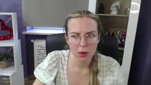Image 10 of blackrosezoey Stream on Chaturbate on 1 month ago