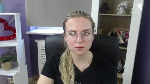 Image 10 of blackrosezoey Stream on Chaturbate on 1 month ago
