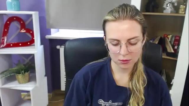 Image 6 of blackrosezoey Stream on Chaturbate on 25 days ago