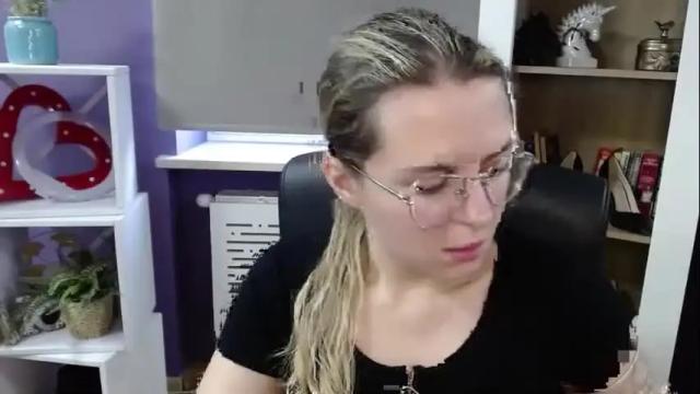Image 10 of blackrosezoey Stream on Chaturbate on 3 days ago