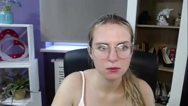 Image 12 of blackrosezoey Stream on Chaturbate on 1 month ago