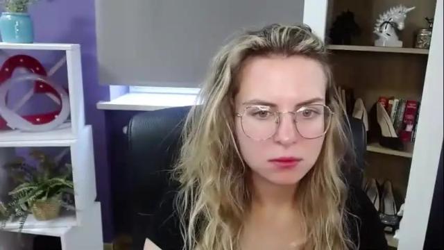 Image 8 of blackrosezoey Stream on Chaturbate on 1 month ago