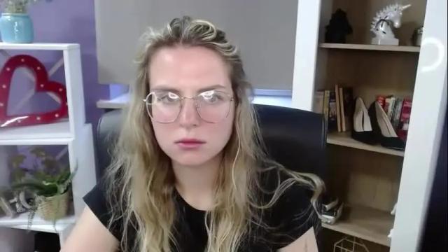 Image 10 of blackrosezoey Stream on Chaturbate on 1 month ago