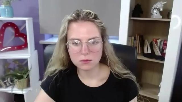 Image 12 of blackrosezoey Stream on Chaturbate on 1 month ago