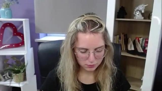Image 3 of blackrosezoey Stream on Chaturbate on 1 month ago