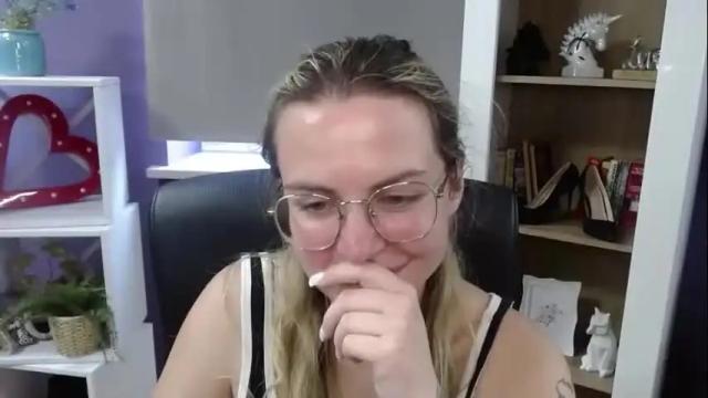 Image 10 of blackrosezoey Stream on Chaturbate on 1 month ago