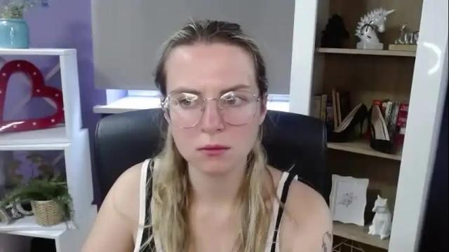 Image 11 of blackrosezoey Stream on Chaturbate on 1 month ago