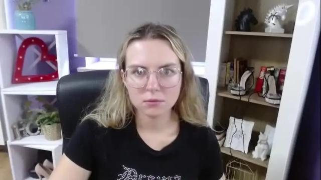 Image 6 of blackrosezoey Stream on Chaturbate on 7 days ago