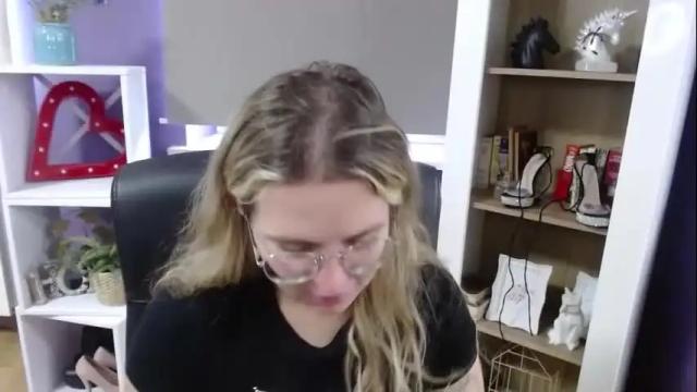 Image 8 of blackrosezoey Stream on Chaturbate on 7 days ago