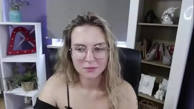 Thumbnail 1, blackrosezoey's Stream at Chaturbate, 14 hours ago