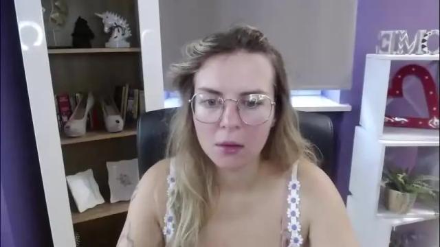 Image 7 of blackrosezoey Stream on Chaturbate on 2 months ago