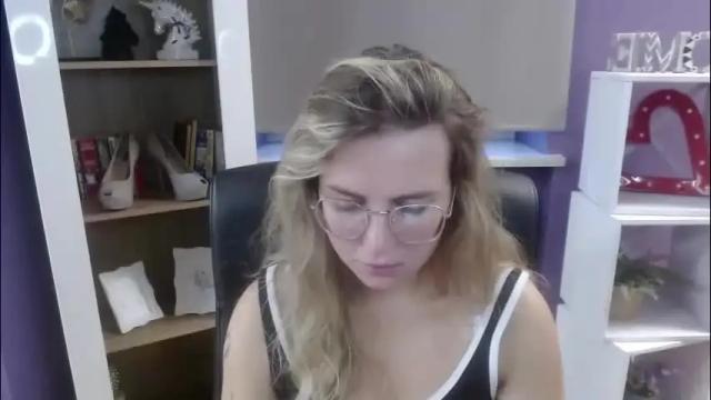 Image 11 of blackrosezoey Stream on Chaturbate on 1 month ago