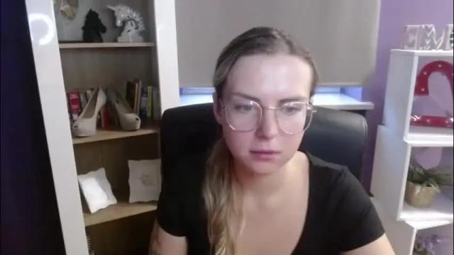 Image 12 of blackrosezoey Stream on Chaturbate on 1 month ago