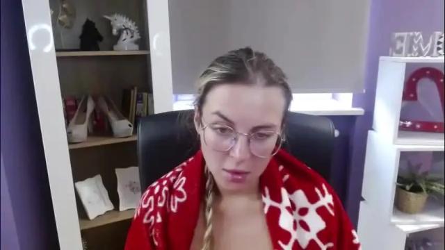 Image 10 of blackrosezoey Stream on Chaturbate on 1 month ago