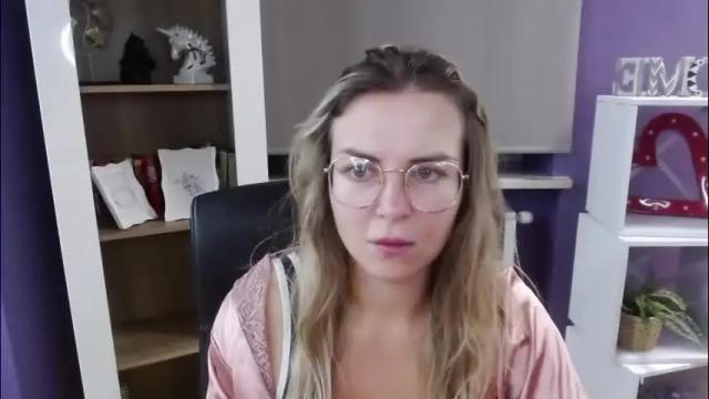 Image 3 of blackrosezoey Stream on Chaturbate on 1 month ago