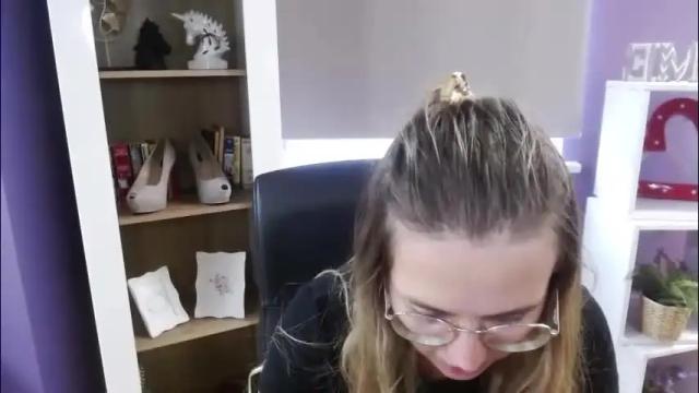 Image 3 of blackrosezoey Stream on Chaturbate on 1 month ago