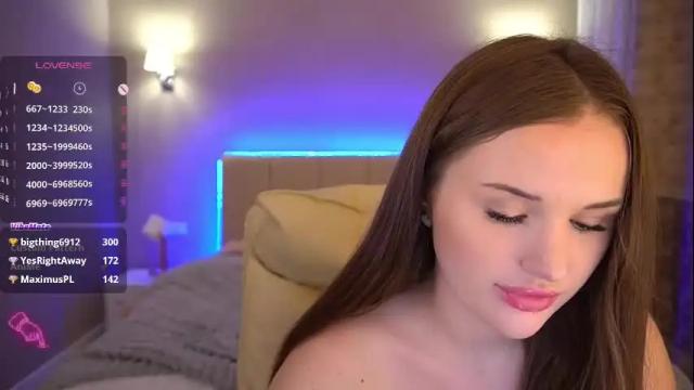 Image 11 of blackxcrystal Stream on Chaturbate on 1 month ago