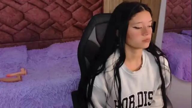 Image 12 of blair_harrison Stream on Chaturbate on 15 days ago
