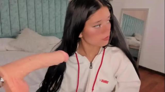 Image 6 of blair_harrison Stream on Chaturbate on 14 days ago