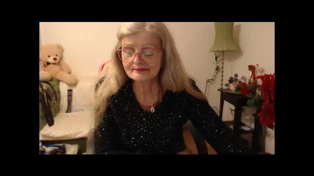 Image 2 of blairfort Stream on Chaturbate on 3 months ago