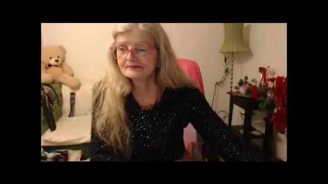 Image 3 of blairfort Stream on Chaturbate on 3 months ago