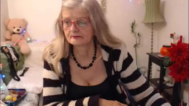 Image 6 of blairfort Stream on Chaturbate on 1 month ago