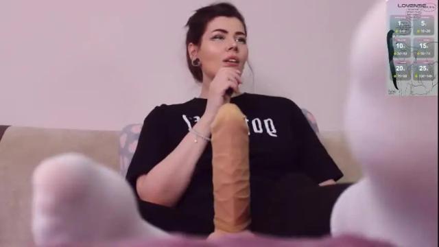 Image 10 of blake_luna Stream on Chaturbate on 2 months ago
