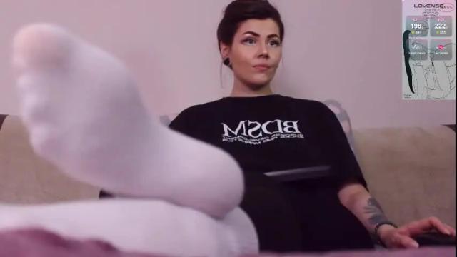Image 2 of blake_luna Stream on Chaturbate on 2 months ago