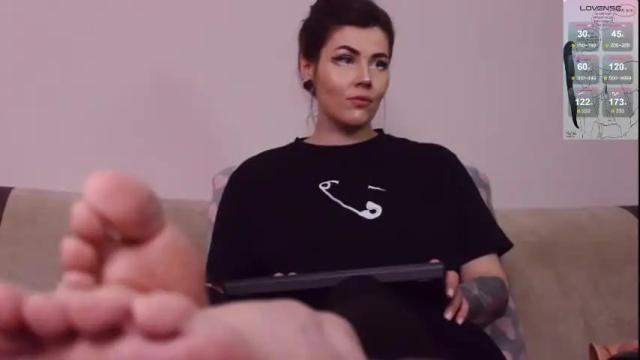 Image 3 of blake_luna Stream on Chaturbate on 1 month ago