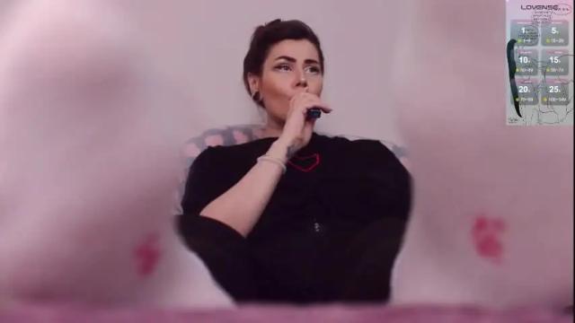 Image 11 of blake_luna Stream on Chaturbate on 1 month ago