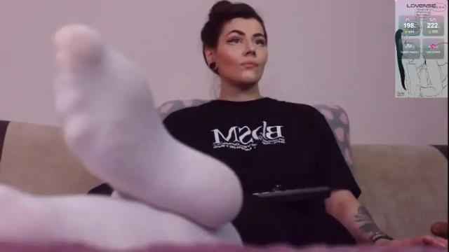 Image 3 of blake_luna Stream on Chaturbate on 17 days ago
