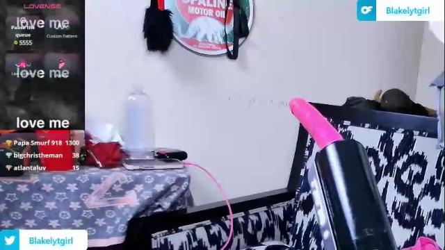Image 10 of blakelytgirl Stream on Chaturbate on 18 days ago