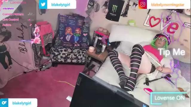 Image 2 of blakelytgirl Stream on Chaturbate on 17 days ago