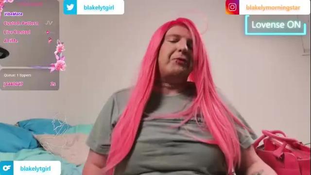 Image 2 of blakelytgirl Stream on Chaturbate on 3 months ago