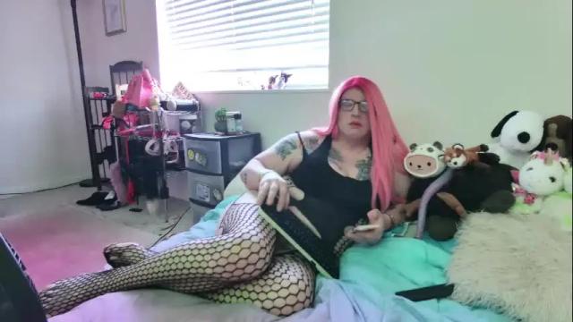 Image 3 of blakelytgirl Stream on Chaturbate on 3 months ago