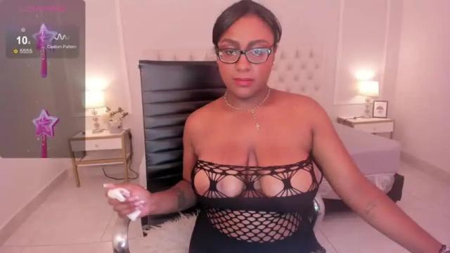 Image 7 of blakmillerrgilson Stream on Chaturbate on 13 months ago