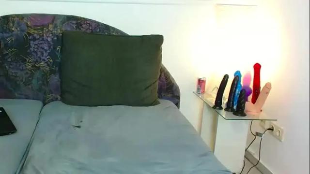 Image 11 of blankerbz Stream on Chaturbate on 1 month ago
