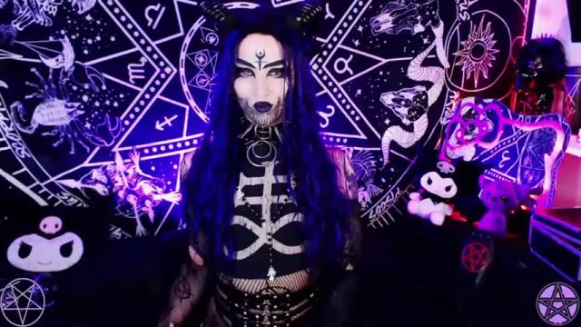 Image 6 of blasphemiangxrl Stream on Chaturbate on 17 months ago