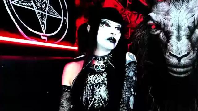 Image 4 of blasphemiangxrl Stream on Chaturbate on 2 months ago