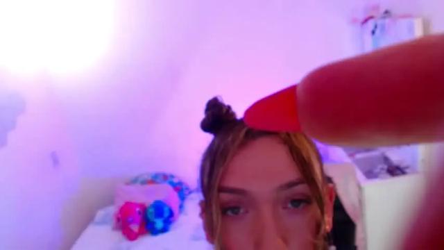 Image 3 of blerk_jeen Stream on Chaturbate on 18 months ago