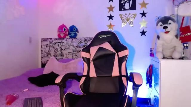 Image 7 of blerk_jeen Stream on Chaturbate on 13 months ago