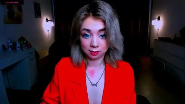 Image 12 of blinkofeyess Stream on Chaturbate on 29 days ago