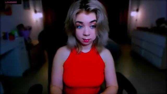 Image 7 of blinkofeyess Stream on Chaturbate on 19 days ago