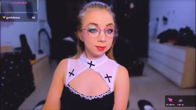 Thumbnail 3, blinkofeyess's Stream at Chaturbate, 2 months ago